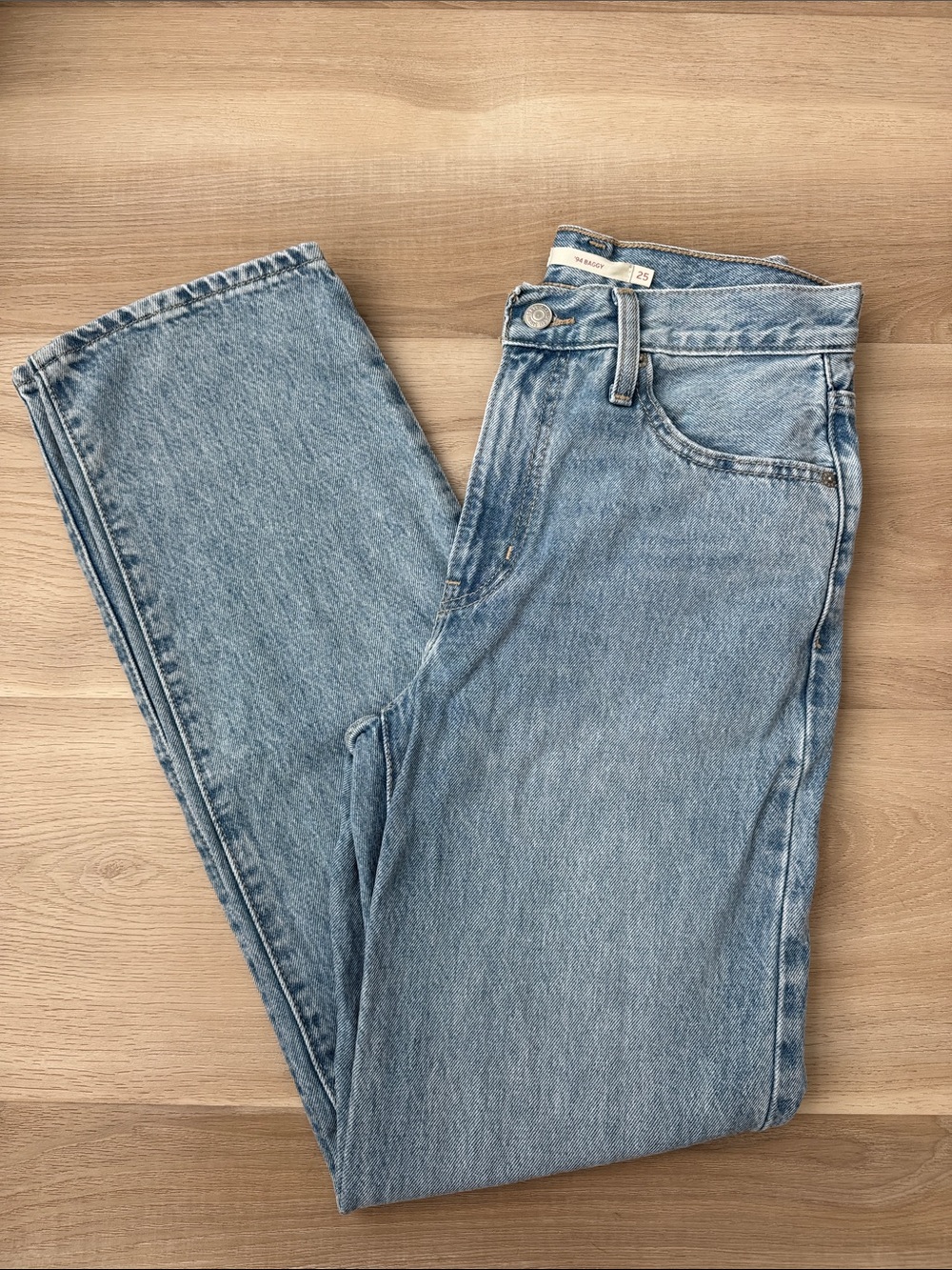 Levi’s - 94’ Baggy Jeans